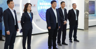 交流共进丨广州融资租赁产业联盟一行莅临广州算力中心参观交流